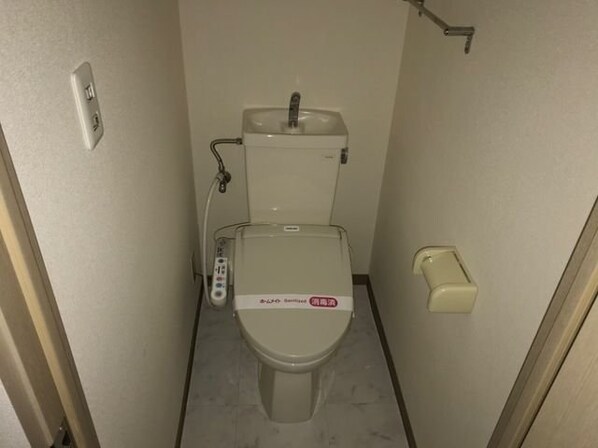 グランドール弐番館の物件内観写真